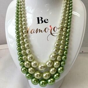 Vintage Jewelry 3 Strands Green Beaded Necklace Women Accessories Accents Fashio